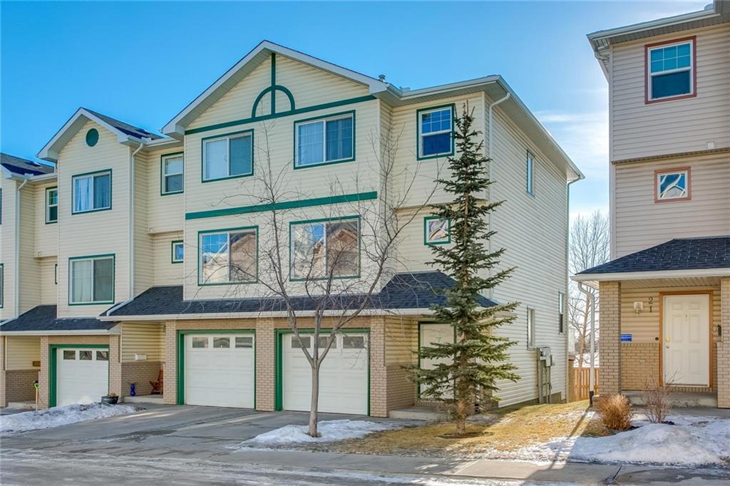 17 Dover Mews SE, Calgary, AB C4224493 Hamilton Lamb Reiser