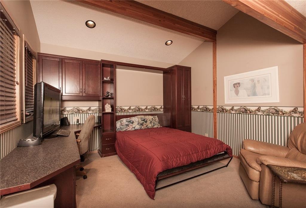 136 First Street E, Rockyford, AB, T0J 2R0 C4223933 Heart & Sold