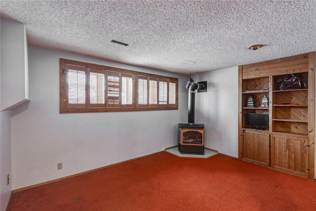 312 Temple Close NE, Calgary, AB, T1Y 3B6 C4232763 Jablonski Real