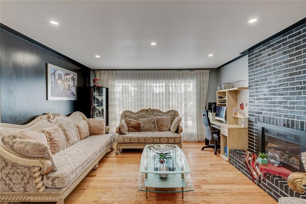 312 Temple Close NE, Calgary, AB, T1Y 3B6 C4232763 Jablonski Real