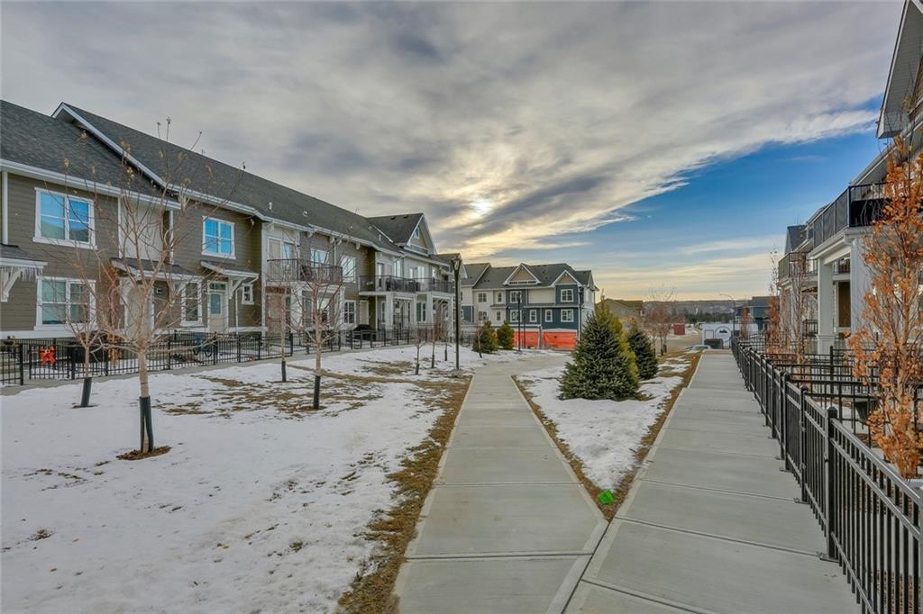 135 Cranbrook Walk SE, Calgary, AB, T3M 2V5 C4238011 Kevin French