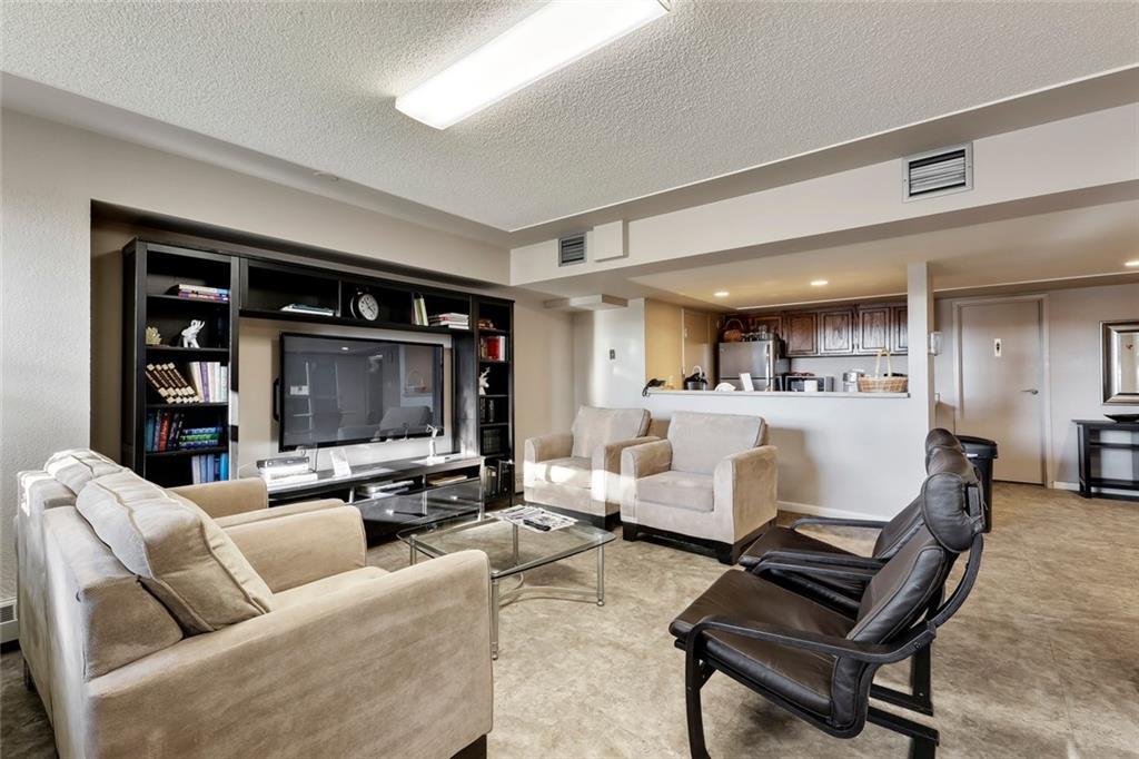 1408 9800 Horton Road SW, Calgary, AB, T2V 5B5 C4237510 The Penley