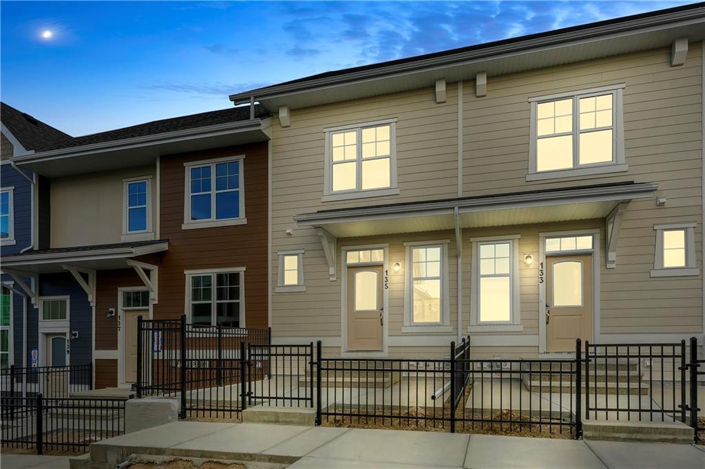 135 Cranbrook Walk SE, Calgary, AB, T3M 2V5 C4238011 Kevin French