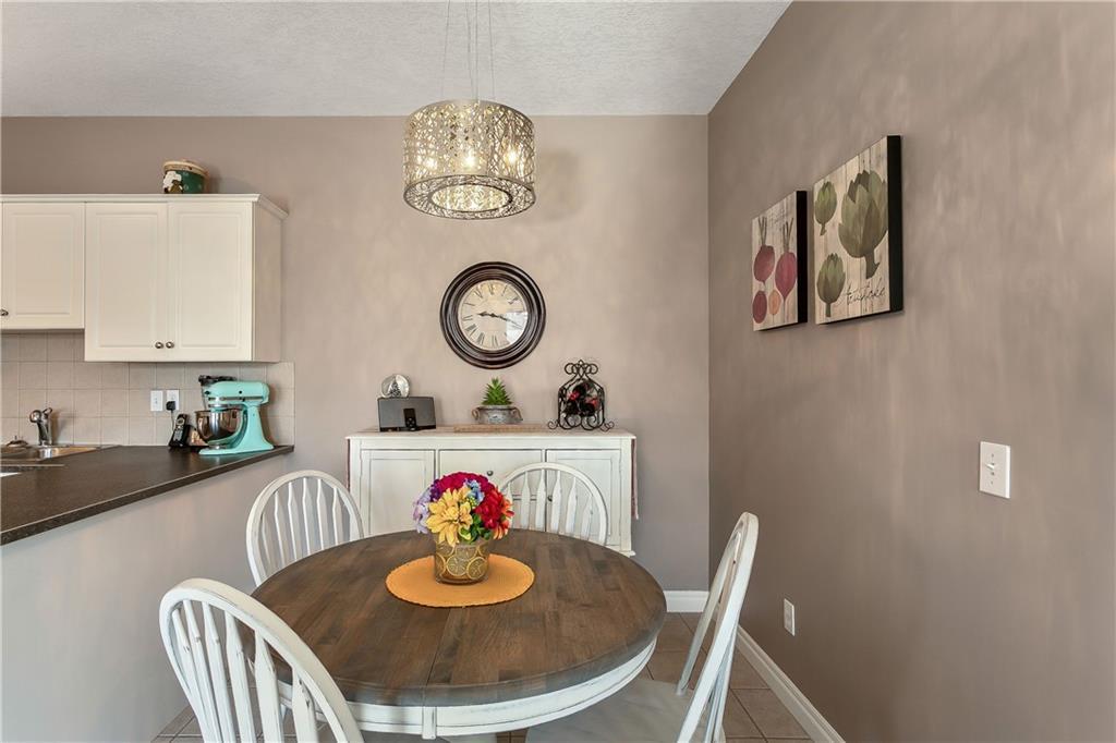 104 149 McRae Street, Okotoks, AB, T1S 1A5 C4241774 Chris Podesky