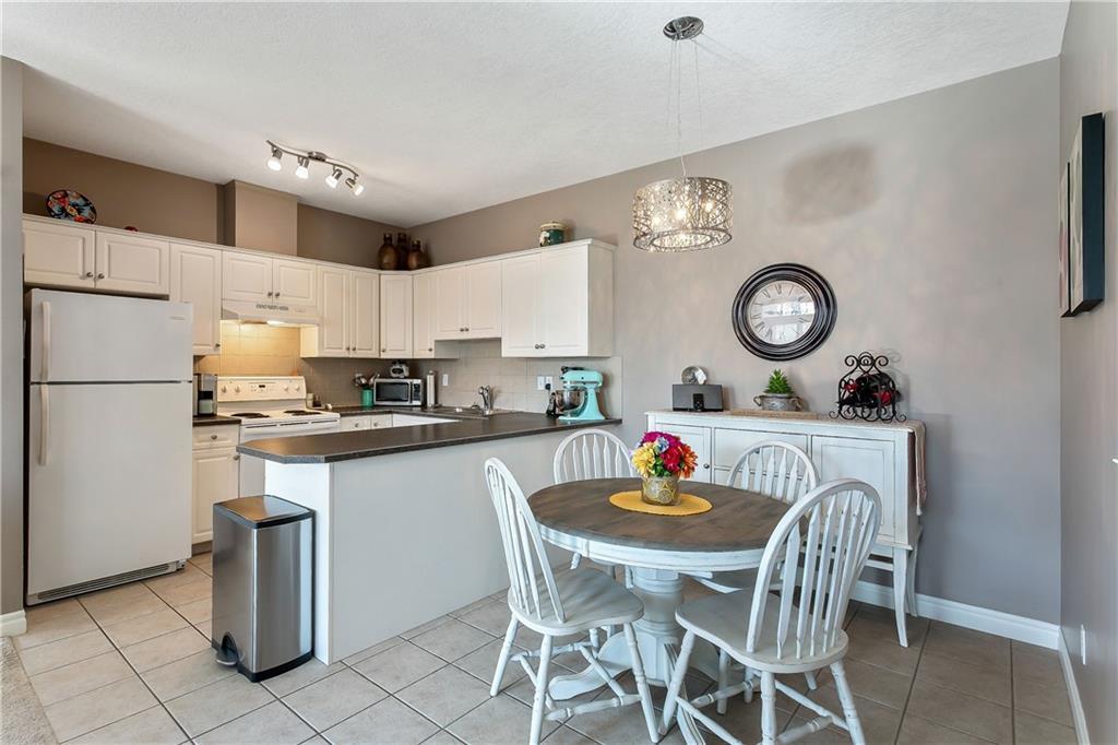 104 149 McRae Street, Okotoks, AB, T1S 1A5 C4241774 Chris Podesky