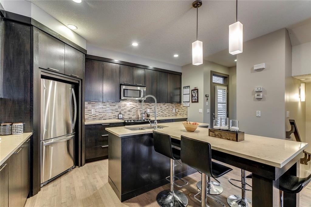 1922 29 Street SW, Calgary, AB, T3E 2J8 C4243837 Ray Cote Real