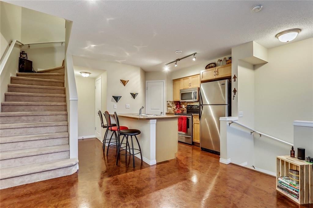 230 McKenzie Towne Lane SE, Calgary, AB, T2Z 0C3 C4244803 Ben Knopp