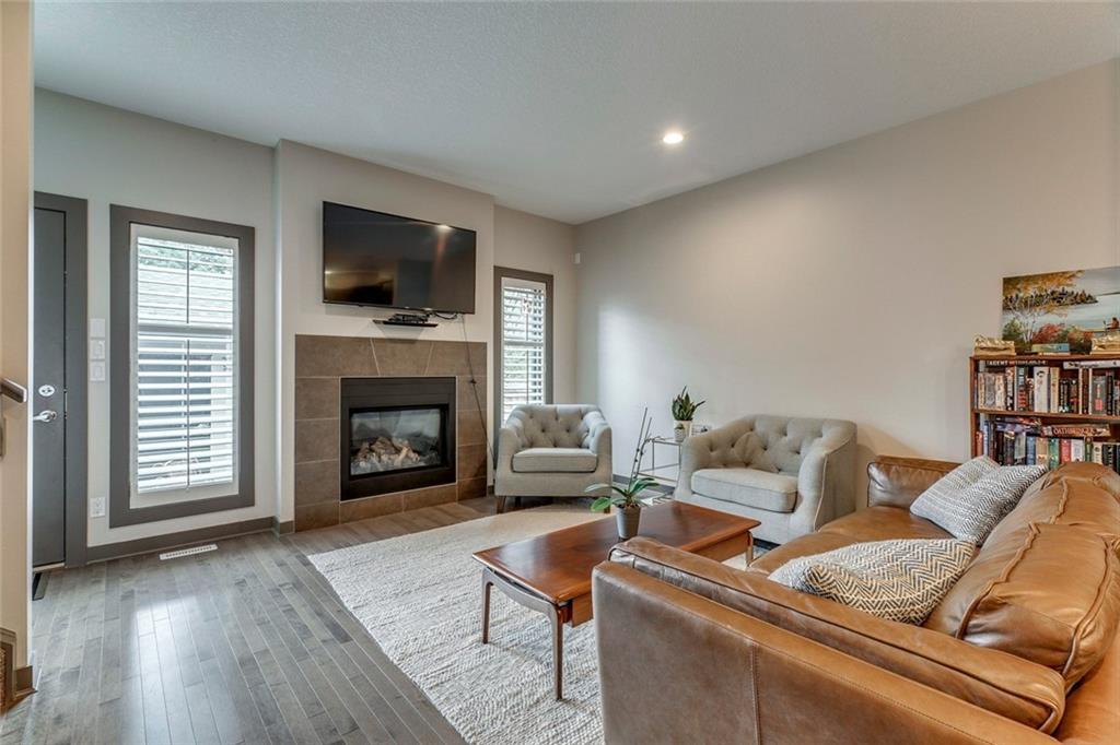 1922 29 Street SW, Calgary, AB, T3E 2J8 C4243837 Ray Cote Real