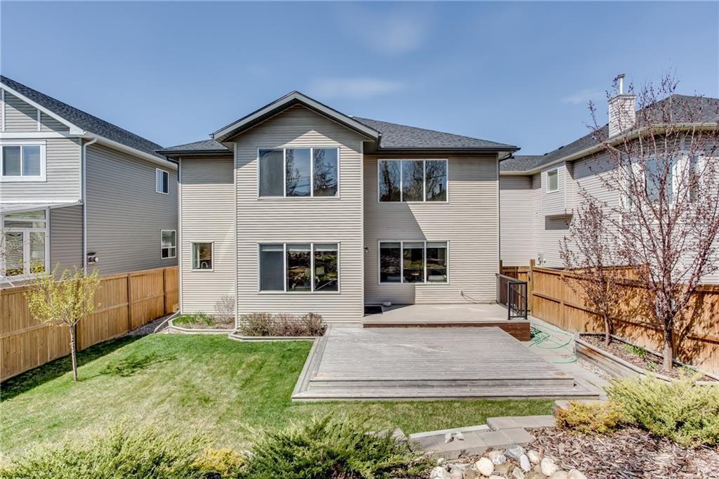 12 Elmont Court SW, Calgary, AB, T3H 5Z8 C4245695 Top Calgary Real
