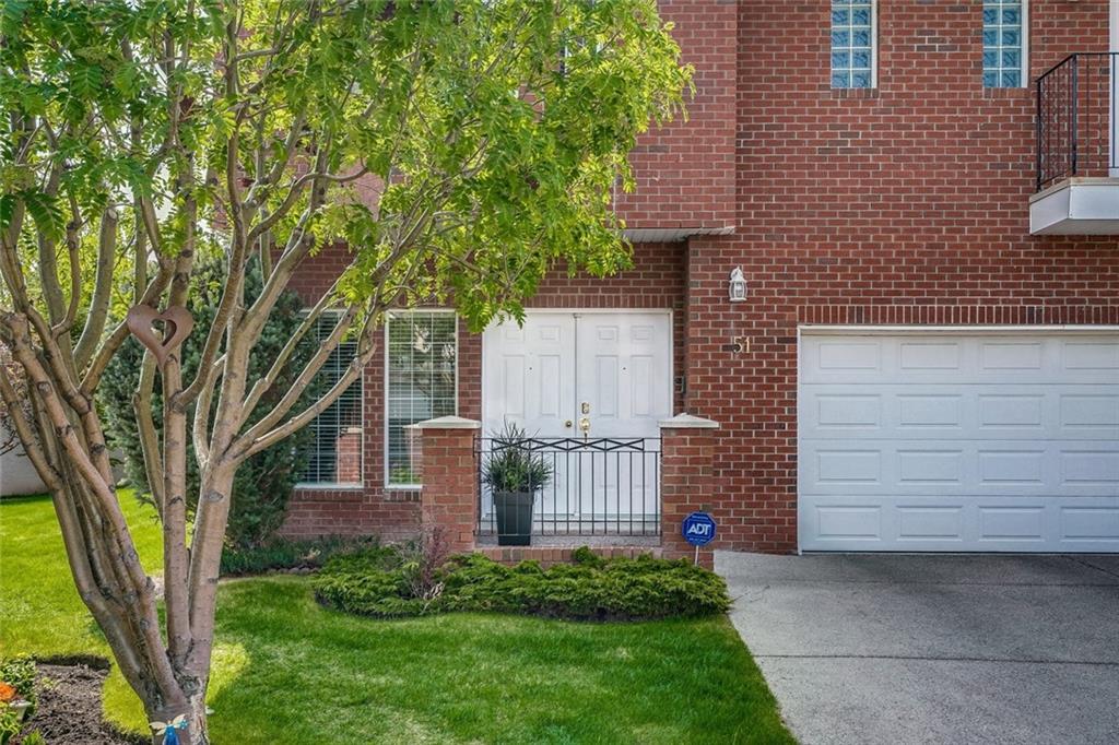 51 Prominence Path SW, Calgary, AB, T3H 2W7 C4248305 Josh Hamilton