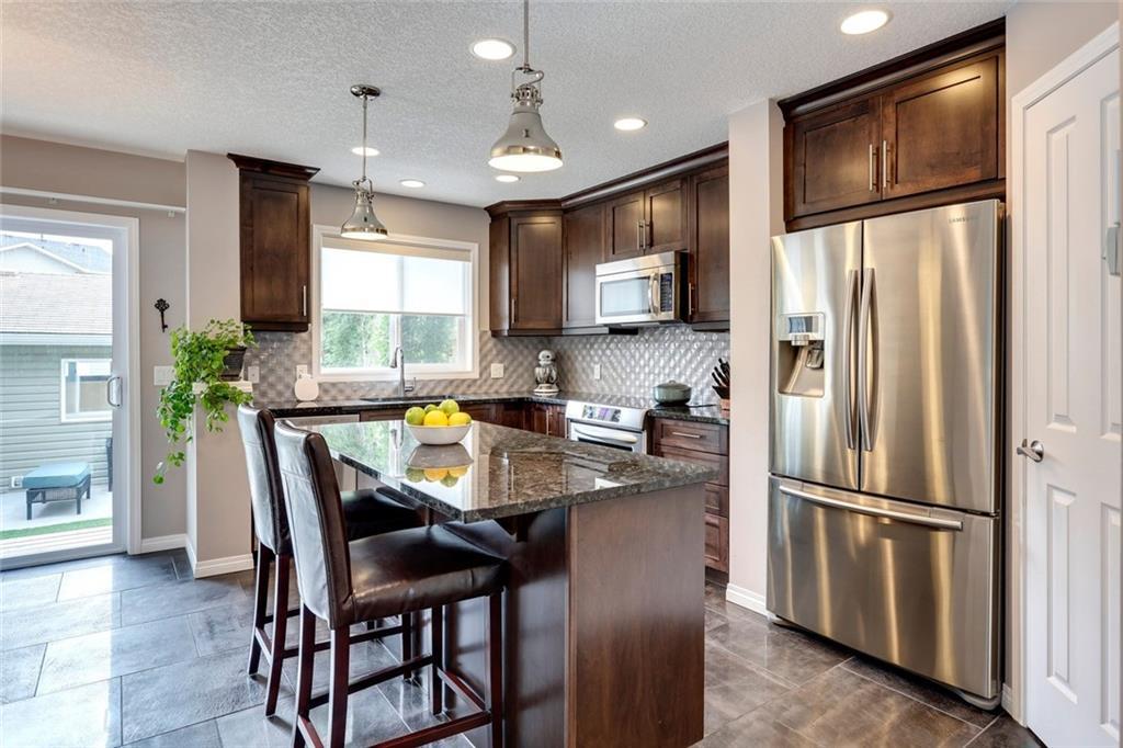 47 Elgin Meadows Park SE, Calgary, AB, T2Z 0M1 C4259238 Kevin French