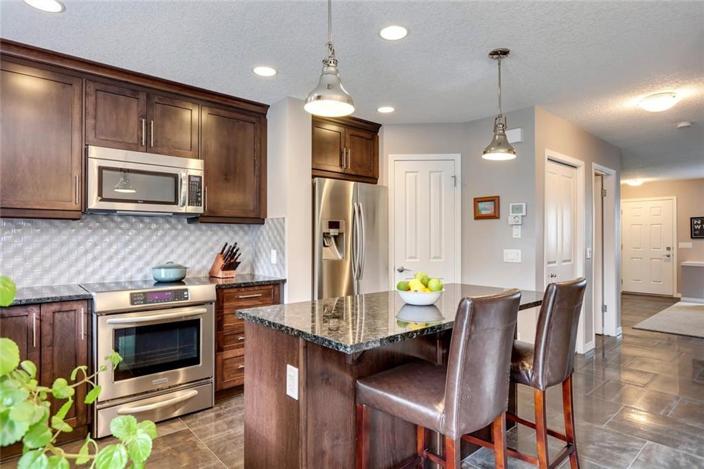 47 Elgin Meadows Park SE, Calgary, AB, T2Z 0M1 C4259238 Kevin French