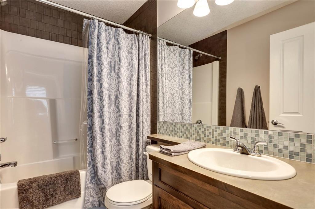 47 Elgin Meadows Park SE, Calgary, AB, T2Z 0M1 C4259238 Kevin French