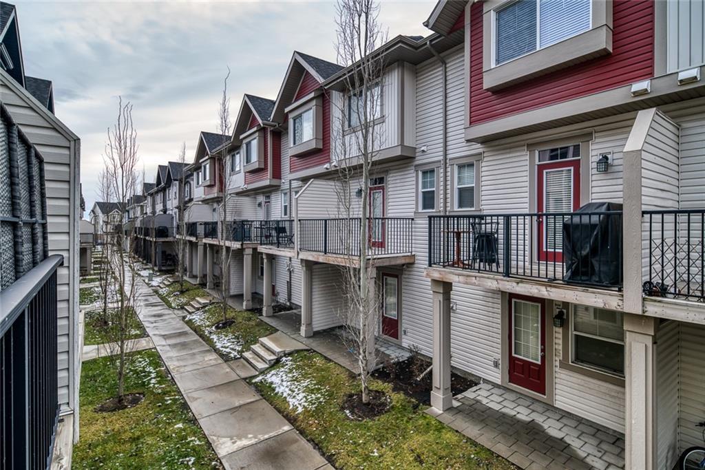 73 New Brighton Point SE, Calgary, AB, T2Z 0S5 C4275432 Jablonski