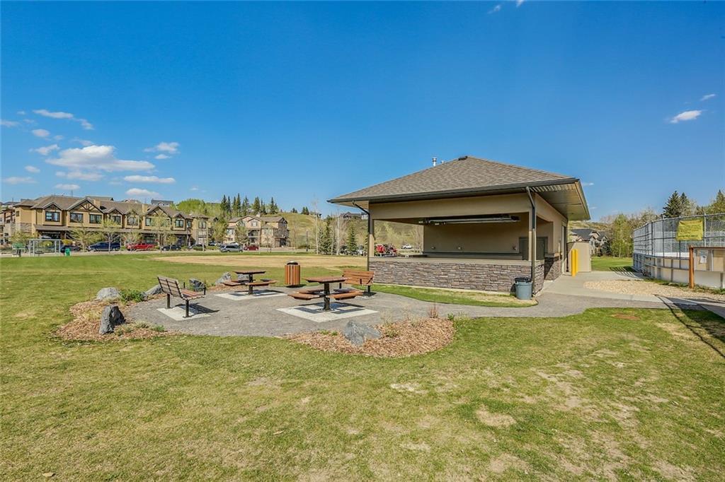 520 20 Discovery Ridge Close SW, Calgary, AB, T3H 5X4 C4287476 The Penley McNaughton Team