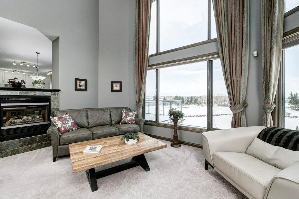 44 Valley Ponds Place NW, Calgary, AB, T3B 5T5 C4292677 Gerard Chiasson