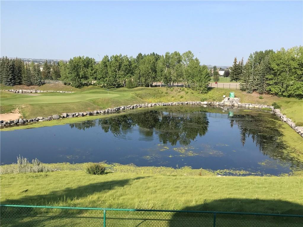 44 Valley Ponds Place NW, Calgary, AB, T3B 5T5 C4292677 Gerard Chiasson