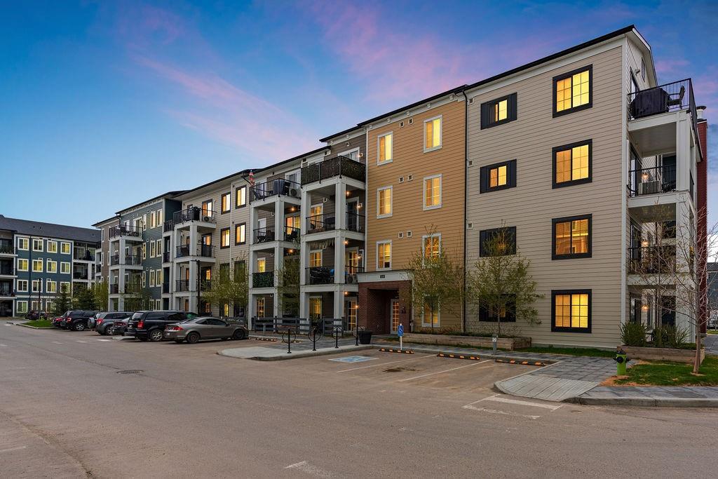 3218 215 Legacy Boulevard SE, Calgary, AB, T2X 3Z6 C4296301 Alison