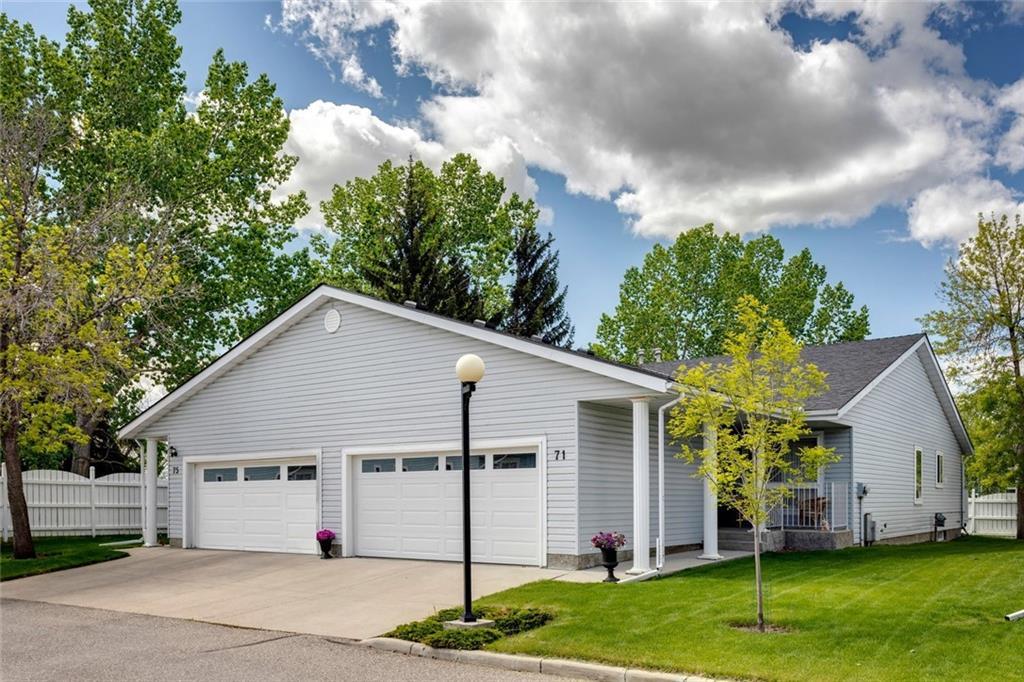 71 Lincoln Manor SW, Calgary, AB, T3E 7E3 C4300461 The Penley