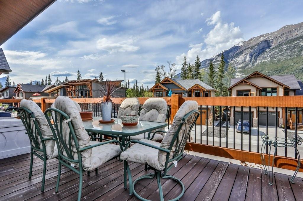 138 River’s Bend Way, Dead Man’s Flats, AB, T1W 0K5 C4299610 Barry