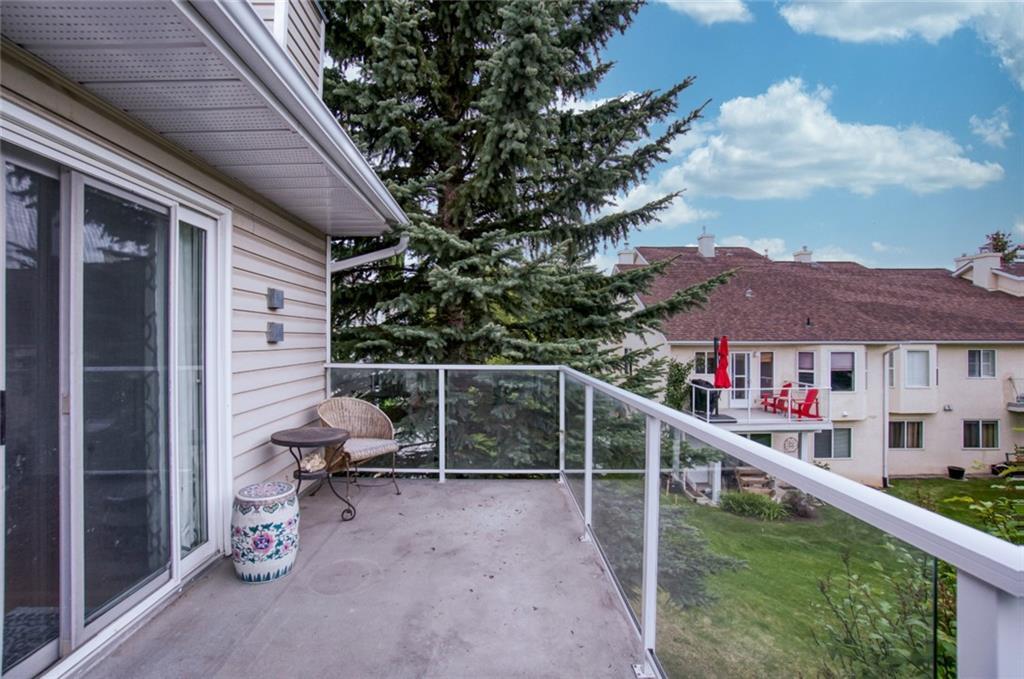 124 Prominence Heights SW, Calgary, AB, T3H 2Z6 C4300836 Simply