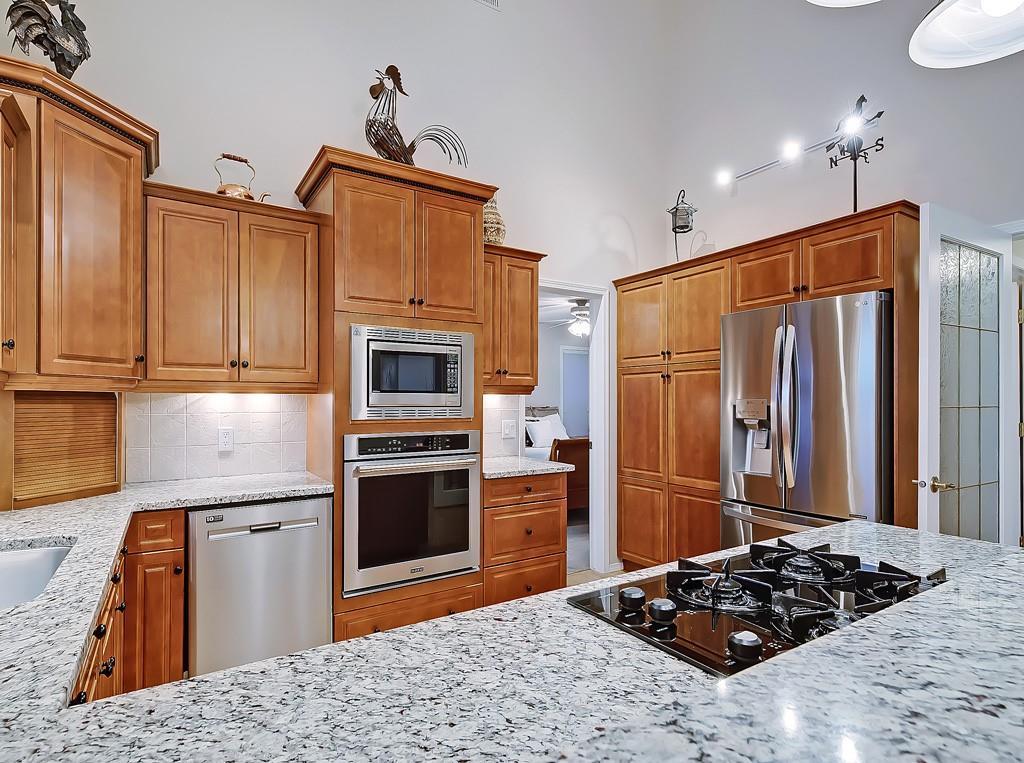 649 Woodside Court NW, Airdrie, AB, T4B 2W2 C4300621 The Beautiful