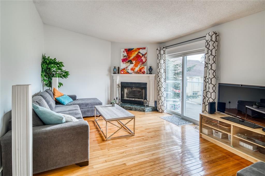 124 Prominence Heights SW, Calgary, AB, T3H 2Z6 C4300836 Simply