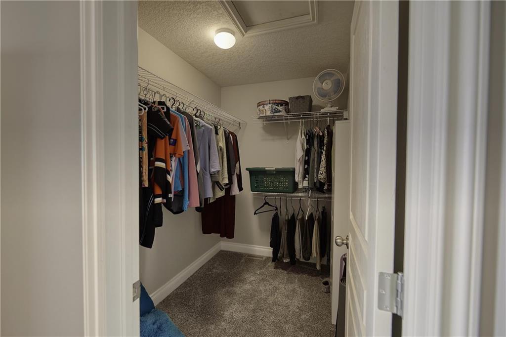 137 Inglewood Grove SE, Calgary, AB, T2G 5R4 C4300614 Home is not a