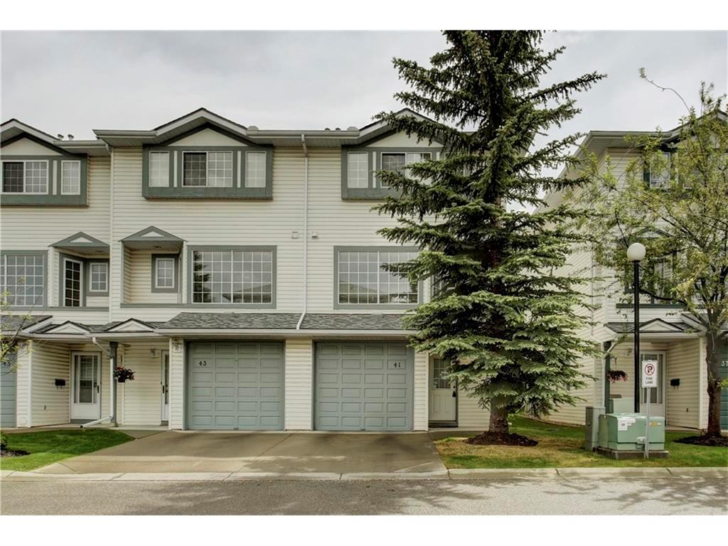 41 Kingsland Villas SW, Calgary, AB, T2V 5J9 C4067976 Sam Corea