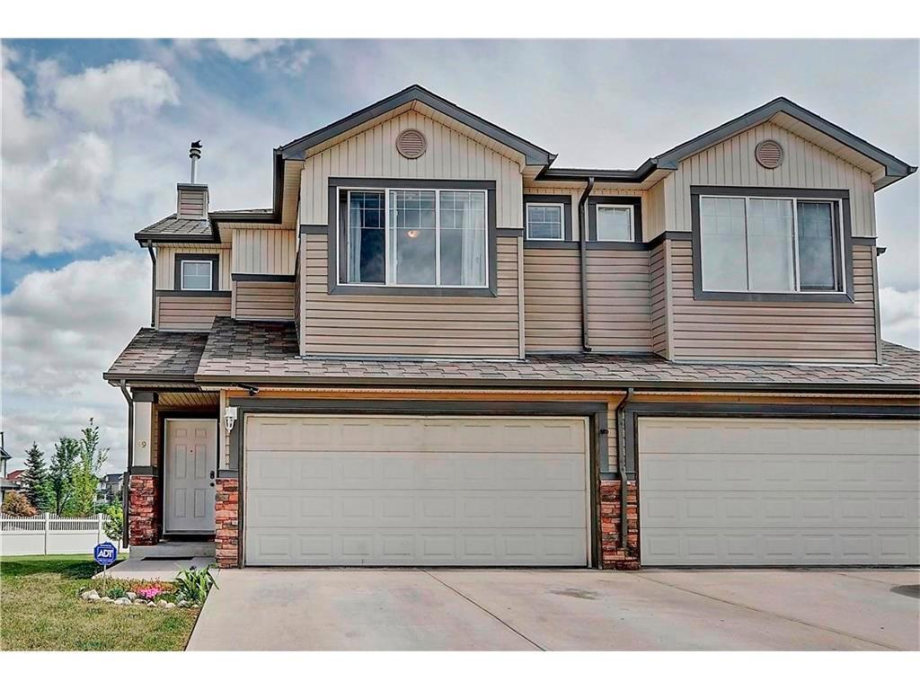 79 Everridge Villas SW, Calgary, AB, t2y 4y9 C4134387 Tudor