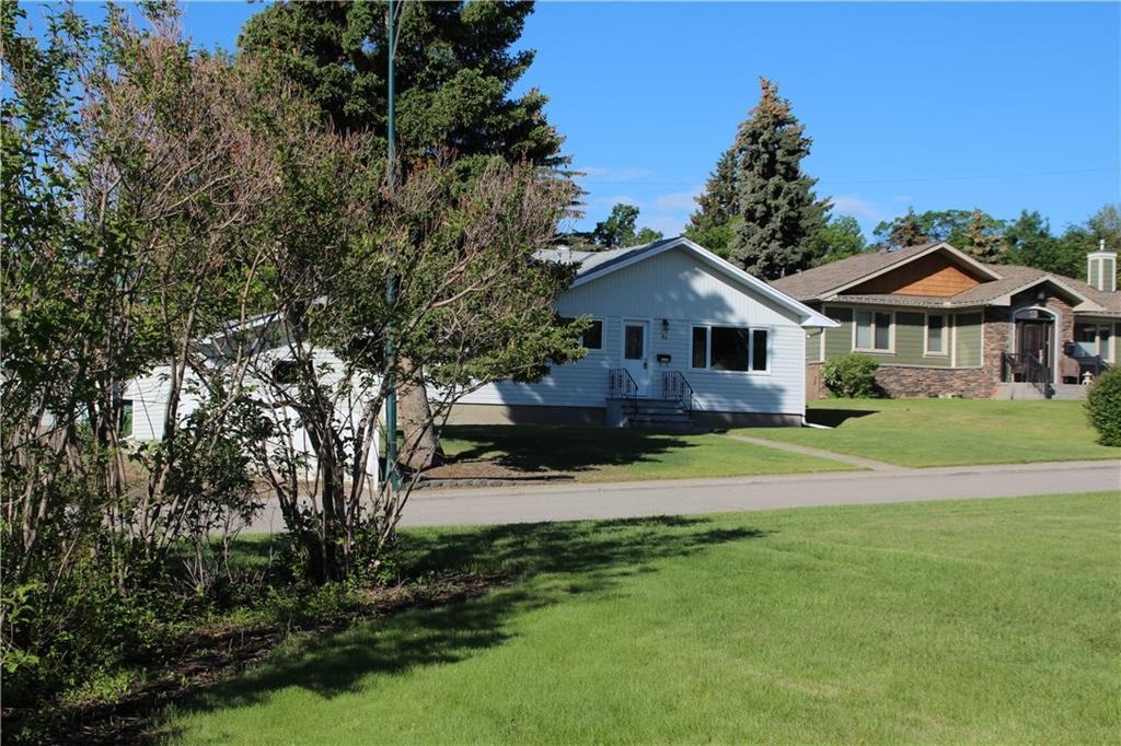 9 Highwood Place NW, Calgary, AB, t2k 2b9 C4303551 Tony DiMarzo