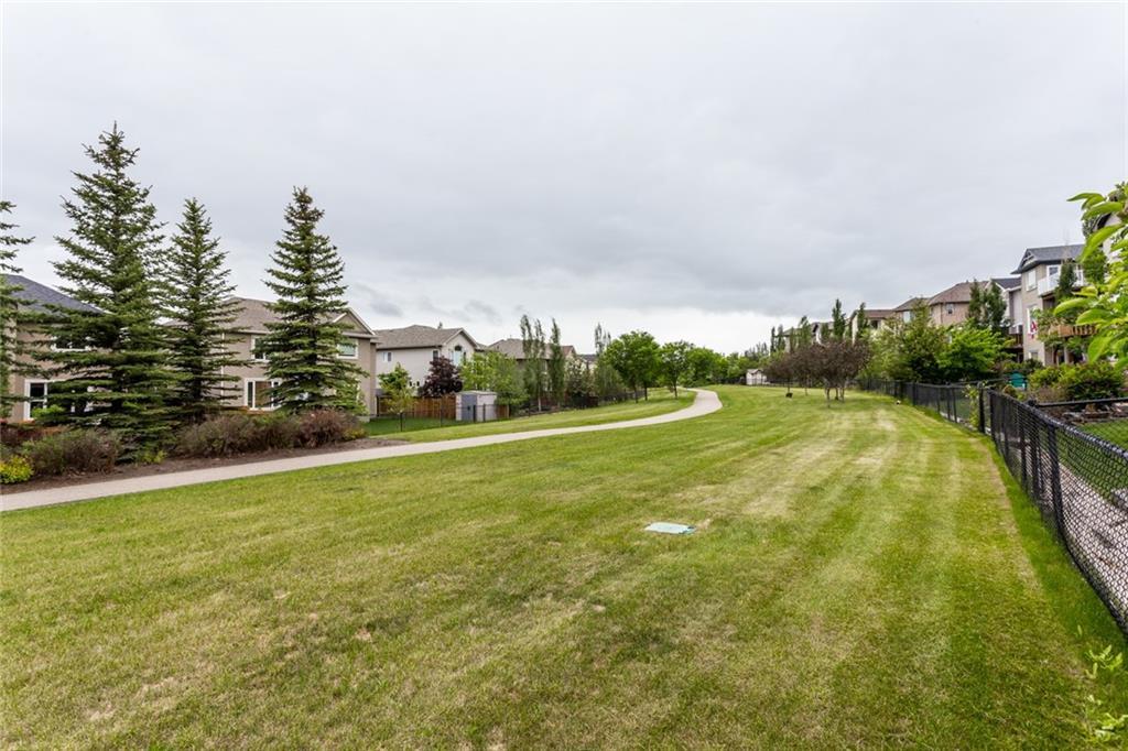 133 Crystal Shores Manor, Okotoks, AB, T1S 2H6 C4302704 Andrea