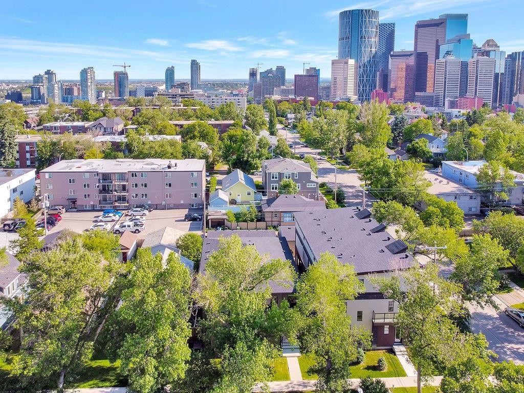 305 5 Avenue NE Calgary AB T2K 0K9 C4306408 The Beautiful Homes Team 305-5-avenue-ne-calgary-ab-t2k-0k9-c4306408-the-beautiful-homes-team