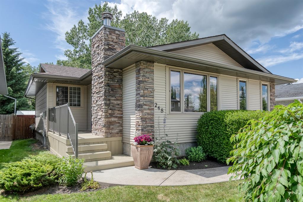 248 Deer Run Close SE, Calgary, AB, T2J 5P6 A1011298 Simply Homes