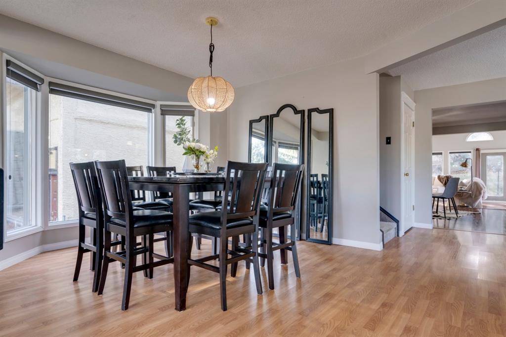 4 Strathwood Bay SW, Calgary, AB, T3H 1V6 A1012923 Ray Cote Real