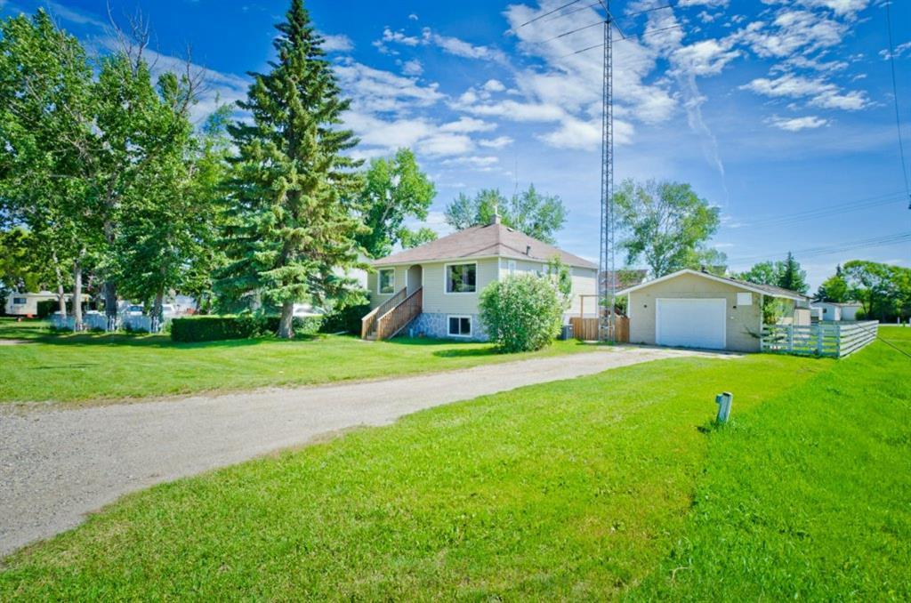 205 Main Street, Carseland, AB A1014491 The Real Estate REPs Group