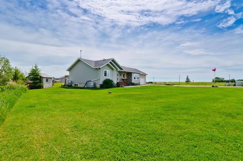 216 1 Avenue, Keoma, AB, T4A 1G6 A1015980 2 Percent Calgary