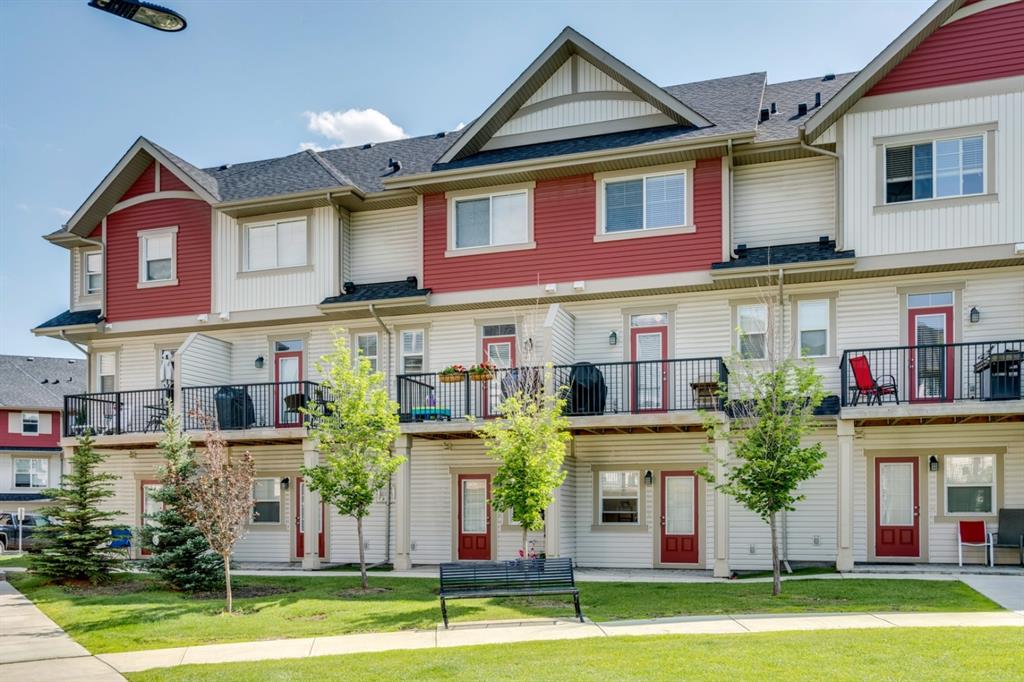 185 New Brighton Point SE, Calgary, AB, T2Z 1B7 A1016120 Kevin French