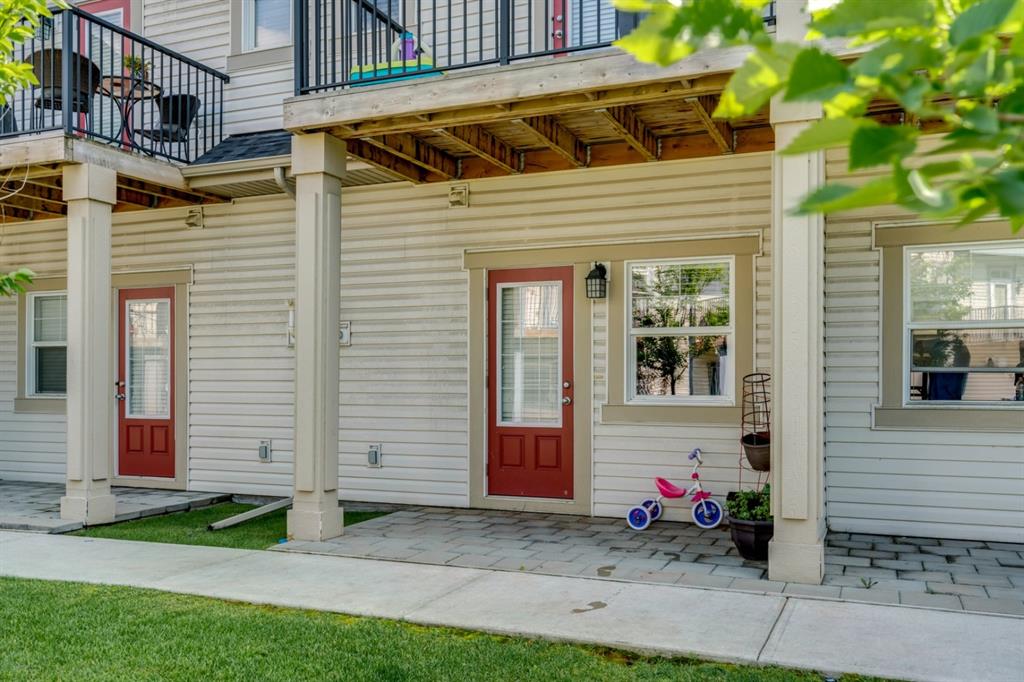 185 New Brighton Point SE, Calgary, AB, T2Z 1B7 A1016120 Kevin French