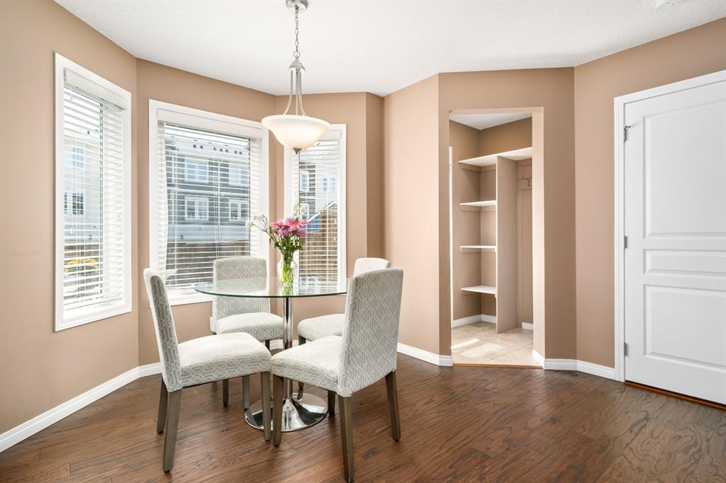 157 Auburn Bay Boulevard SE, Calgary, AB, T3M 0V6 A1020476 Robyn