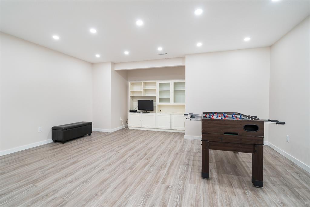 132 Citadel Meadow Bay NW, Calgary, AB, T3G 4Z5 A1020834 Kelsey Jones