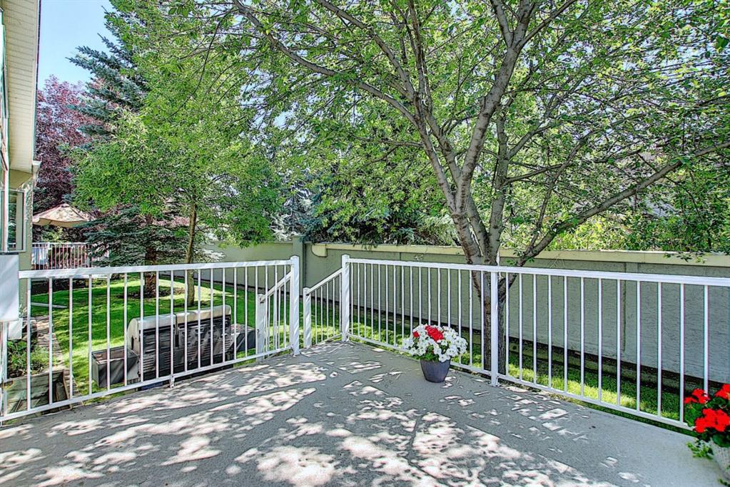 105 McKenzie Lake Gardens SE, Calgary, AB, T2Z 3E7 A1021396 DANNY