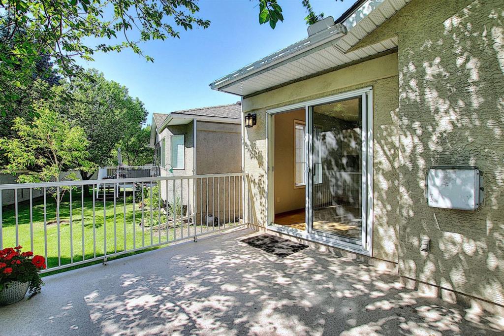 105 McKenzie Lake Gardens SE, Calgary, AB, T2Z 3E7 A1021396 DANNY