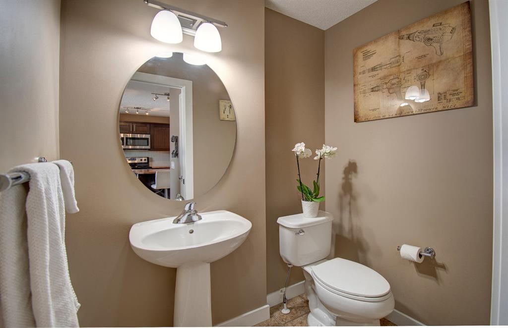 1168 Kings Heights Road SE, Airdrie, AB A1022415 The Beautiful