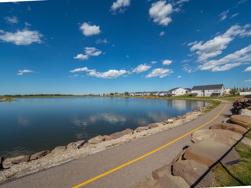 13 Strathmore Lakes Crescent, Strathmore, AB, T1P 1L7 A1022574