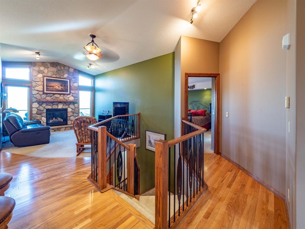 10 Speargrass Boulevard, Carseland, AB, T0J 0M0 A1025561 Heart