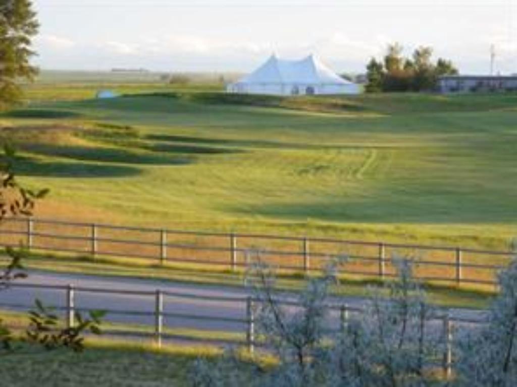 10 Speargrass Boulevard, Carseland, AB, T0J 0M0 A1025561 Heart