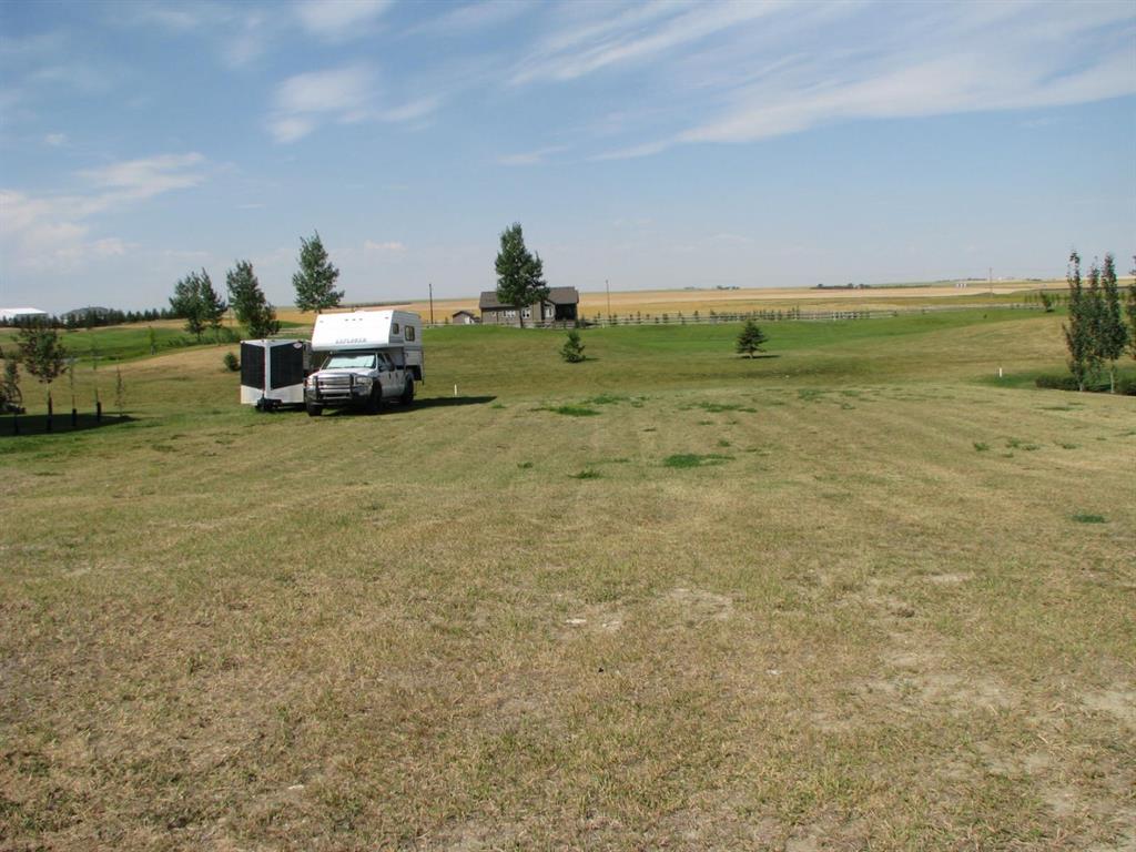 1405 Whispering Drive, Vulcan, AB, T0L 2B0 A1026149 Curtis Patton