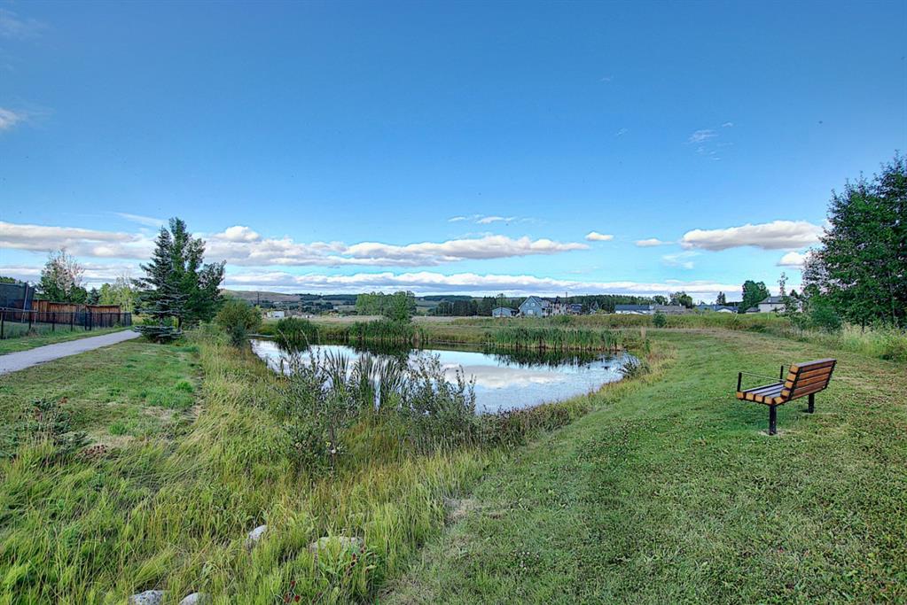 509 Country Meadows Way NW, Turner Valley, AB A1027075 Hamilton