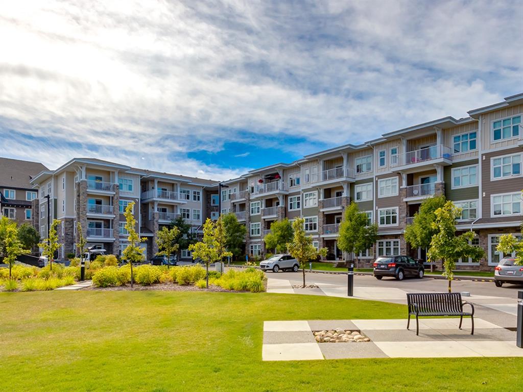 3101 11 Mahogany Row SE, Calgary, AB, T3M 2L6 A1027144 Hamilton